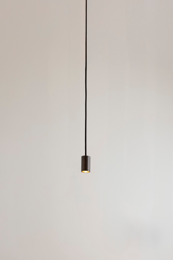 [15101] OXOSTSUSSET1 suspension spot (câble noir) bronze ancien