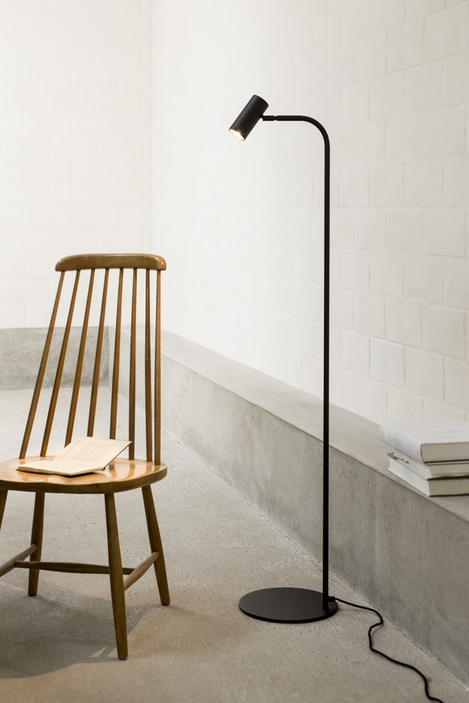 [SA90102BK] Floor Lamp Dark Bronze SA90102BK